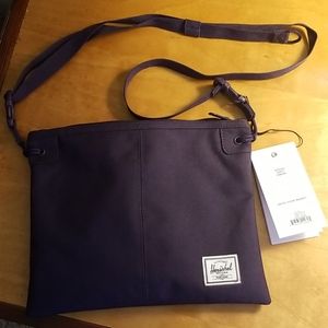 NWT Herschel Crossbody Purse/Bag